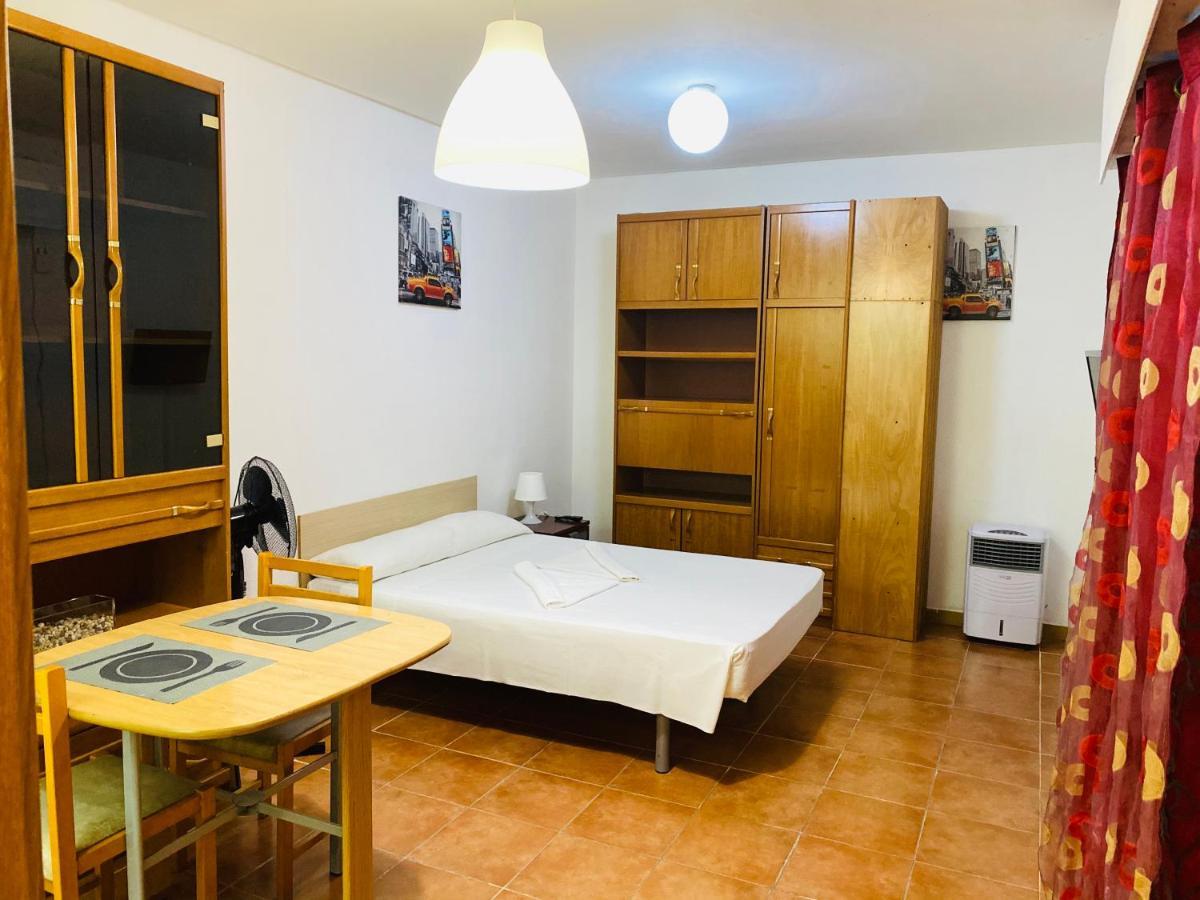 Apartamentos Madrid Hortaleza Экстерьер фото